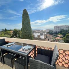 Nice Renting - CAMBRAI - Luxurious Sea View Terrasse - King Bed - Parking - AC - fully equipped