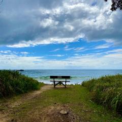 Beachfront Retreat - Ducted Air - Free Wifi