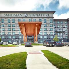 Sandman Signature Plano-Frisco Hotel