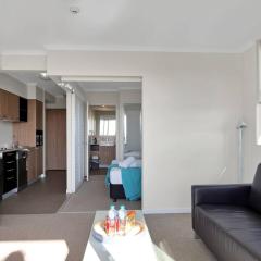 Lovely 1-bedroom in the Heart of Mackay w Pool