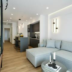 Luxury Downtown Apartment C2