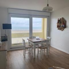 Appartement T2 41m² Face à la Mer - Balcon, Cuisine Équipée, Wifi, Parking Idéal을 - FR-1-646-17