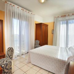 Hotel Salus