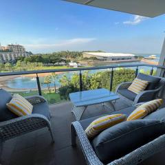 Luxury Waterfront Stay 1bdr (breathtaking Views)