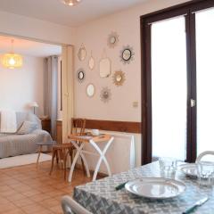 Appartement cosy au calme avec terrasse, parking, et internet à Évian - FR-1-498-15