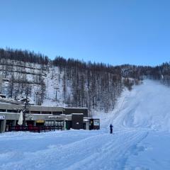 Cervinia Ski In Ski Out - Studio with Terrace