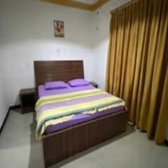 EXPRESS O 91923 Homestay Zona