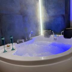 Jacuzzi & Bike Apartment, Krakow