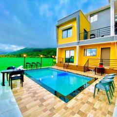 Yellow Lagoon 3BHK