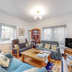 Beautiful 4-bedroom house in Victoria Park