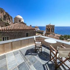 Κyma Mansion in Monemvasia