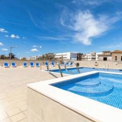 Central Apartment with Pools and Parking #1934