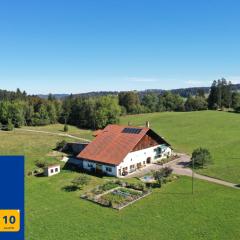 Ô Valanvron - Appartement dans une ancienne ferme neuchâteloise