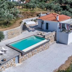 Ninemia Villa in Skopelos