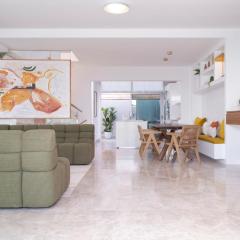 The Moss - Luxury Villa in Corralejo near the Beach