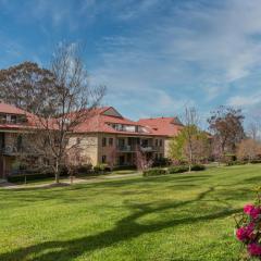 Leisure Inn Spires