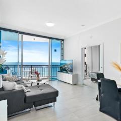 2 Bedroom Beach View Apartment in Surfers Paradise! Free Parking & Wifi