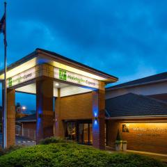 Holiday Inn Express Gloucester - South, an IHG Hotel