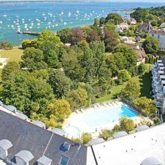 L'ES-CALE DE BEG-MEIL AVEC PISCINE ET PLAGE Appartement avec 1 chambre et 1 alcôve