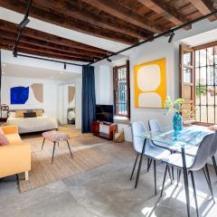 Apartamentos Realejo - diseño, confort y encanto en el centro histórico de Granada