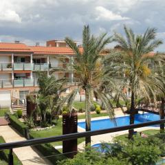 Acogedor apartamento con piscina en Vilafortuny, Cambrils