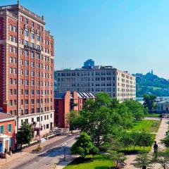 Residence Inn by Marriott Cincinnati Downtown/The Phelps