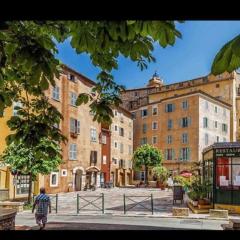 Grasse : Centre ville Superbe appartement 2 chambres