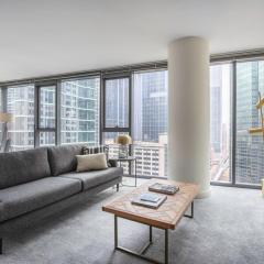 Loop 2BR w Gym Pool nr Financial District CHI-223