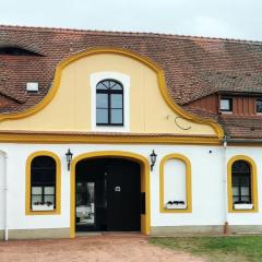 Große FeWo im Schlossensemble Seußlitz