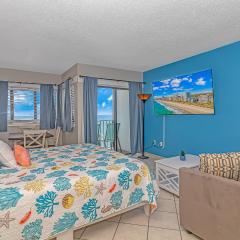 Ocean Front Studio with Panoramic Views! Palace Resort 1001