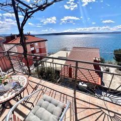 Apartments in Crikvenica 44015