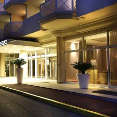 AC Hotel by Marriott Ambassadeur Antibes - Juan Les Pins