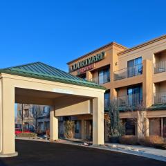 Courtyard Boulder Longmont