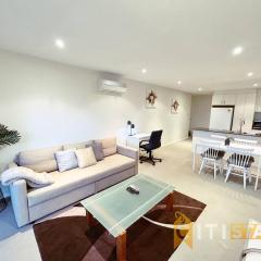 Beige & Beautiful - 1bd 1bth Apt - Close to ANU