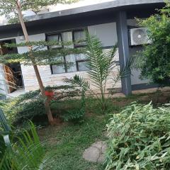 Shalakwe Hills-Inn Guesthouse Kasane