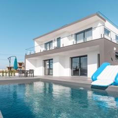 Dream Villa with ocean view