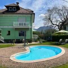 Vila Lesce with heated outdoor pool