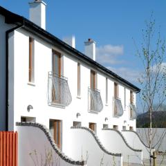 3 bedroom home with free wifi close to Kenmare town