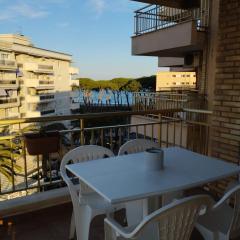 SEAFRONT APARTMENT PINEDA BEACH