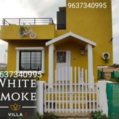 WHITE SMOKE villa