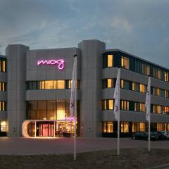 Moxy Amsterdam Schiphol Airport