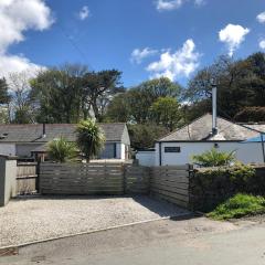 UNIQUE CORNISH COTTAGE CONVERSION Central location