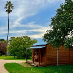 Willunga Gallery Cabins