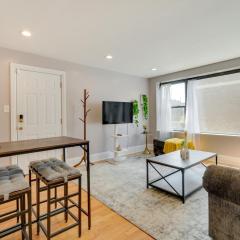 Pet-Friendly Urban Chicago Vacation Rental Condo