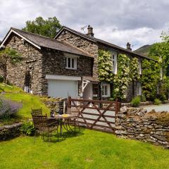 2 Hart Head Barn