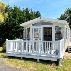 3 Bedroom Caravan LG34, Lower Hyde, Shanklin