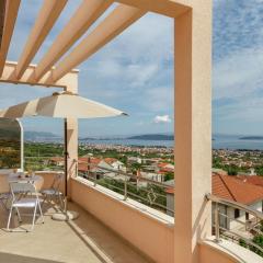 Beautiful apartment in between Split and Trogir