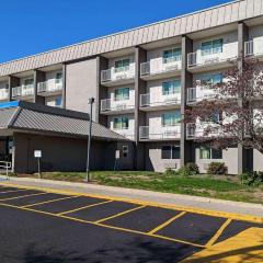 Motel 6-Danvers, MA - Boston North