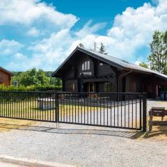 Majestic chalet in Durbuy 200 meters from the Golf