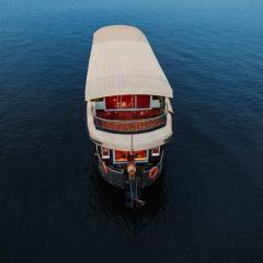 Venice Premium Houseboats Alleppey